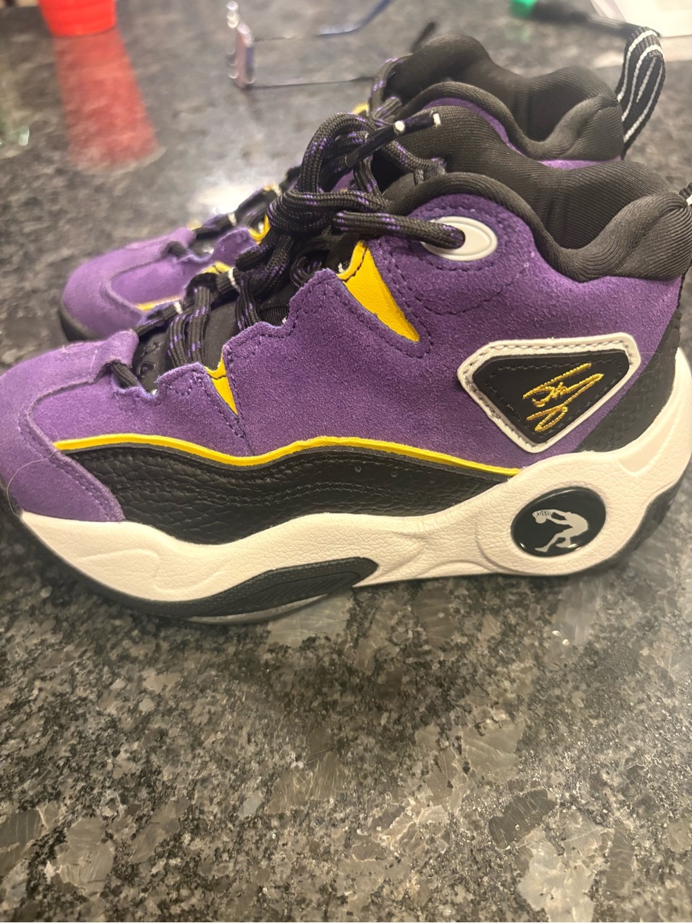 Shaq kids  Purple and Black High-Top basket ball sneakers sz 12 New